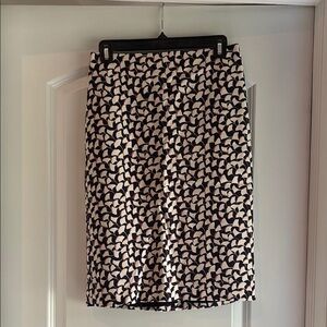 Stylish Black and Cream Patterned Skirt
